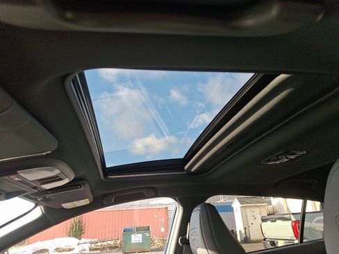 Certified 2025 Subaru Crosstrek 2.5i Wilderness w/ Crosstrek Mirror Package image 14