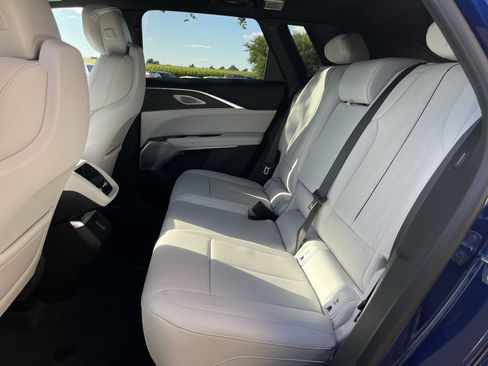 Used 2026 Cadillac Lyriq Premium Sport w/ LPO, Blue Accent Package AWD/4WD image 19