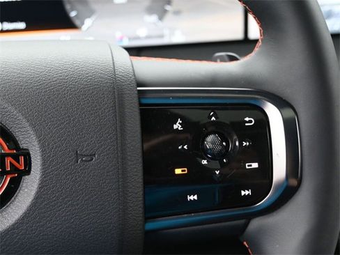 New 2025 Nissan Armada PRO-4X w/ Pro-4X Premium Package image 24