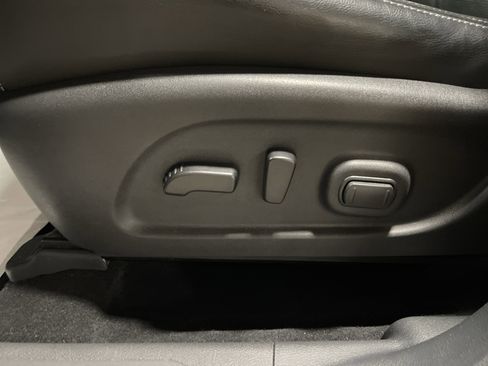 Used 2023 Nissan Murano SL w/ SL Moonroof Package image 11