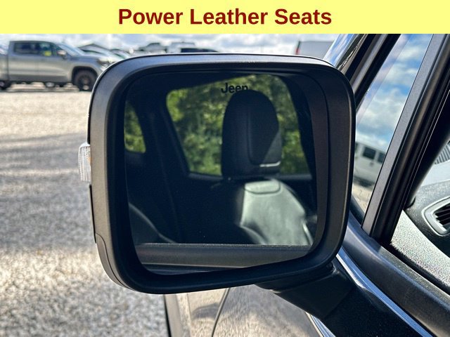 Used 2020 Jeep Renegade Altitude AWD/4WD image 7