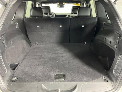 Used 2021 Jeep Grand Cherokee Limited AWD/4WD image 41