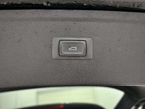 Used 2019 Audi Q5 2.0T Premium AWD/4WD image 33