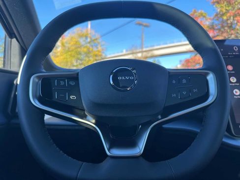 New 2025 Volvo EX30 Plus w/ Protection Package Premier image 23