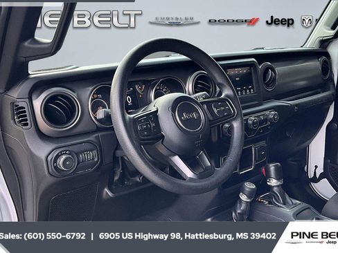Used 2022 Jeep Wrangler Unlimited Sport image 12