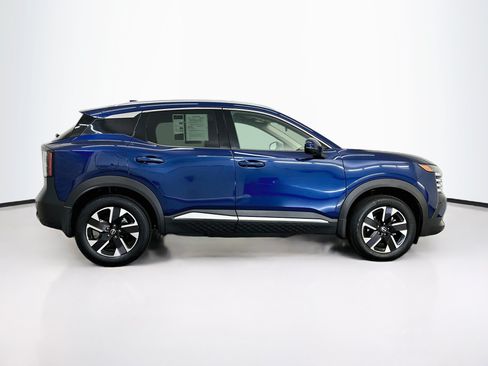 Used 2025 Nissan Kicks SR AWD/4WD image 10