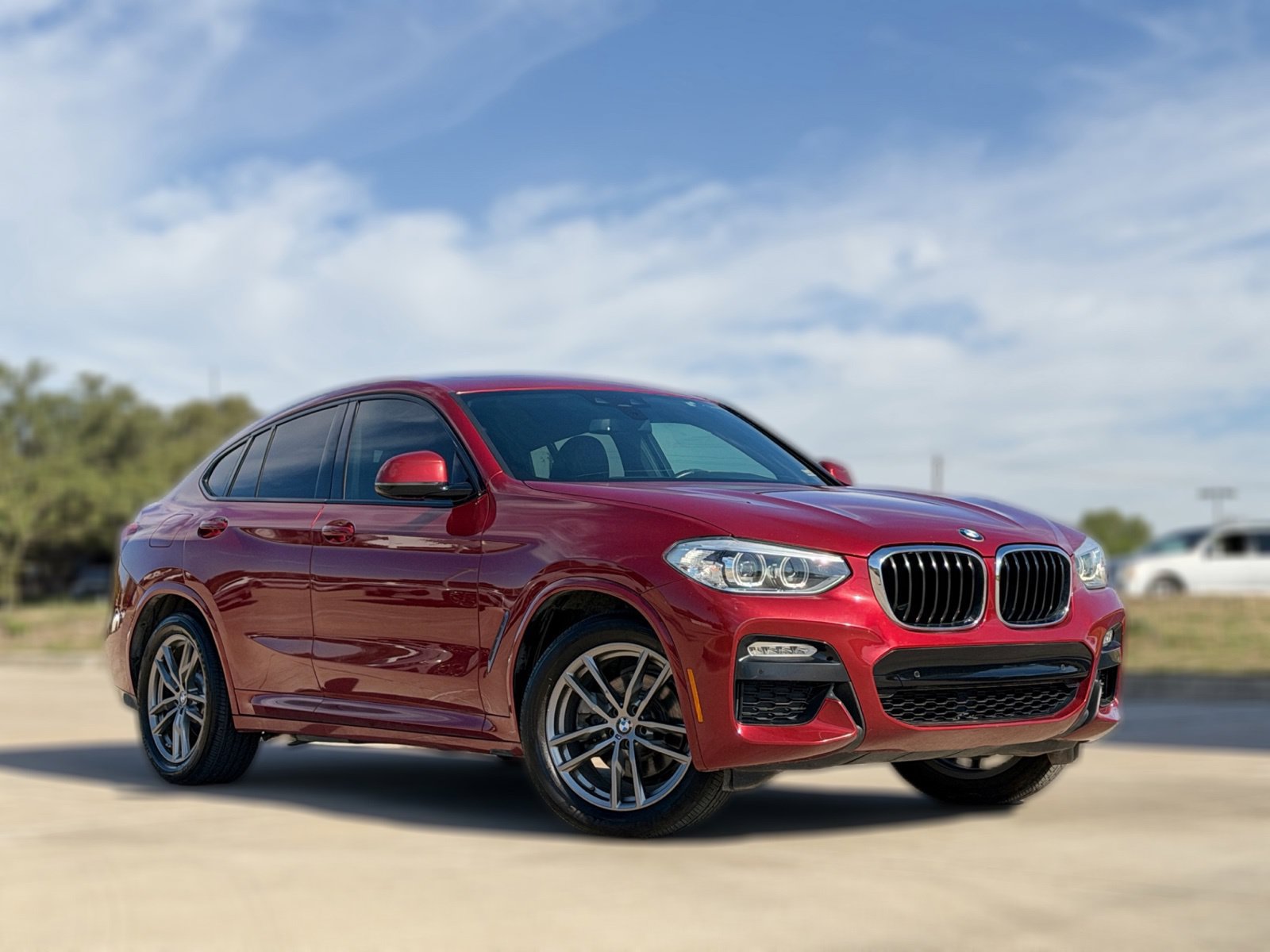Used 2019 BMW X4 xDrive30i w/ M Sport Package 2 AWD/4WD image 14