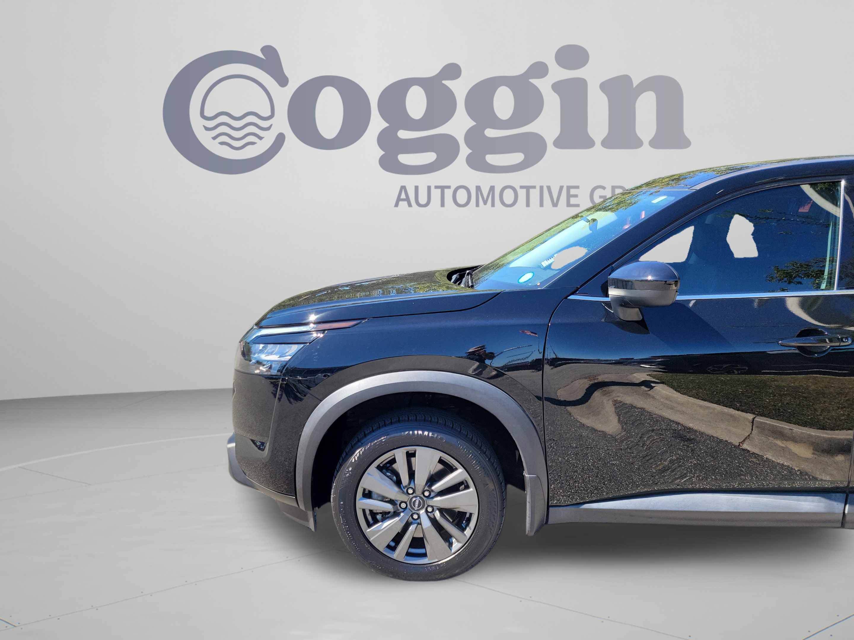 Certified 2024 Nissan Pathfinder S w/ Cargo Package FWD image 28
