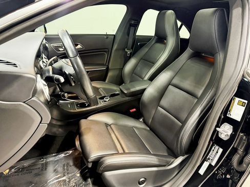 Used 2018 Mercedes-Benz CLA 250 4MATIC image 26
