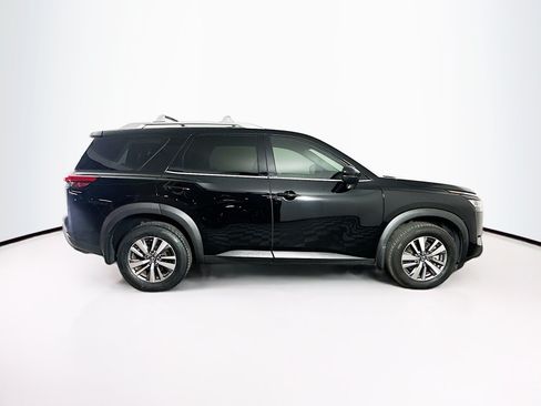 Used 2024 Nissan Pathfinder SL FWD image 10