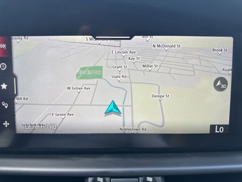 Used 2022 Alfa Romeo Giulia Ti image 10