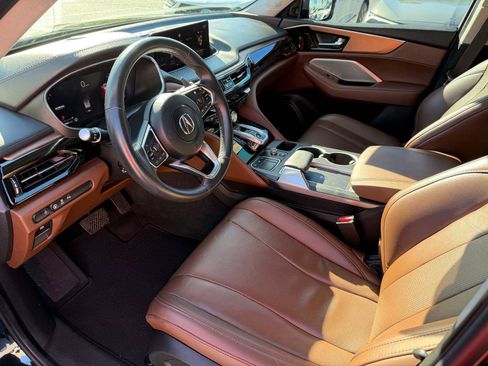 Certified 2024 Acura MDX FWD w/ Technology Package image 5