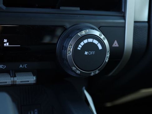 New 2025 Toyota Tacoma TRD Off-Road image 9