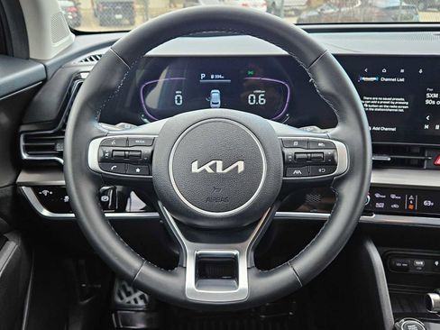 Certified 2023 Kia Sportage EX FWD image 14