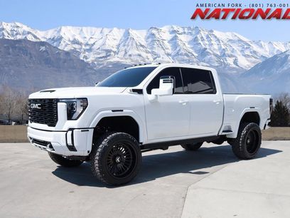 New 2025 GMC Sierra 3500 Denali w/ Denali Reserve Package