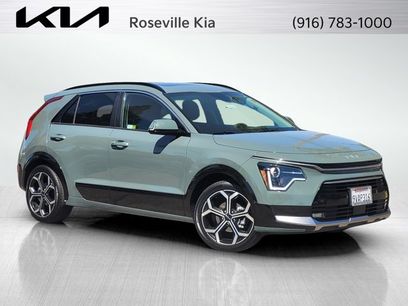 Certified 2025 Kia Niro EX Touring