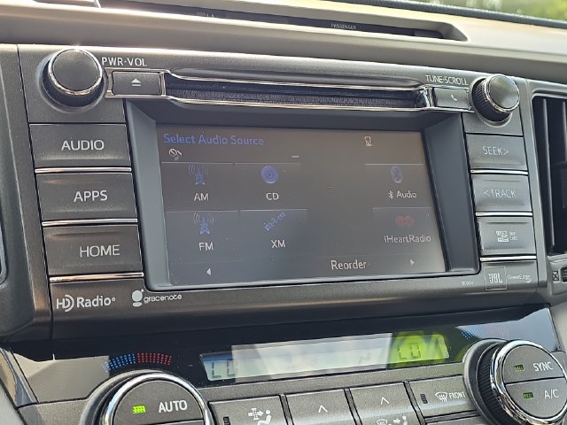 Used 2015 Toyota RAV4 Limited w/ Technology Package AWD/4WD image 18
