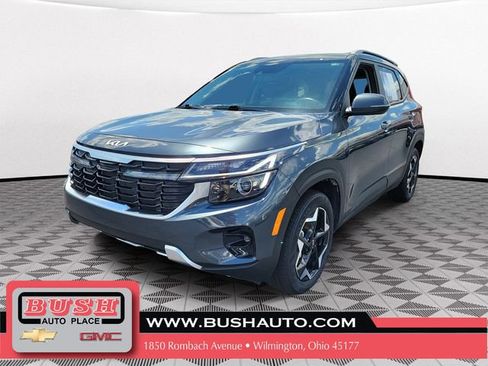 Used 2026 Kia Seltos S FWD image 2