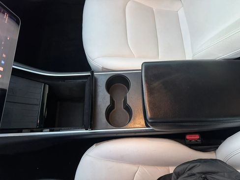 Used 2018 Tesla Model 3 Long Range image 20