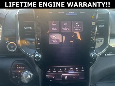 New 2026 RAM 1500 Laramie w/ Night Edition AWD/4WD image 31