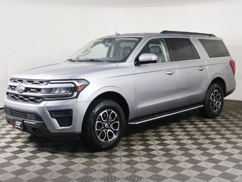 Used 2022 Ford Expedition Max XLT AWD/4WD image 10