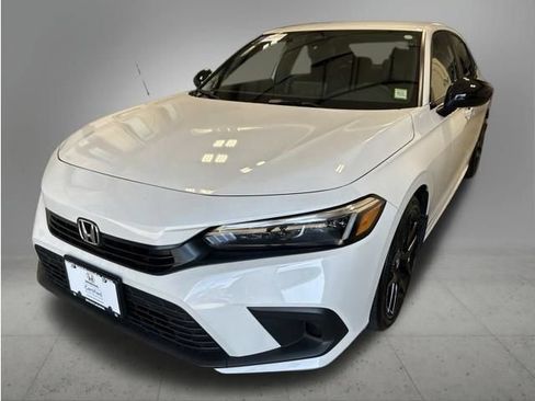 Certified 2024 Honda Civic Sport image 1