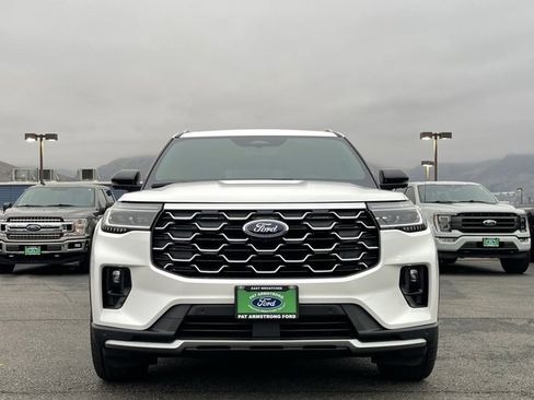 New 2026 Ford Explorer Platinum w/ LUX Leather Package image 5