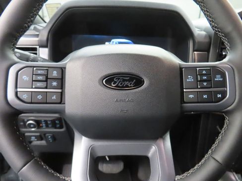 Used 2025 Ford F150 Lariat AWD/4WD image 58