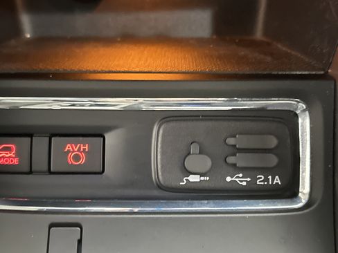 Used 2020 Subaru Ascent Limited w/ Popular Package #4 image 40