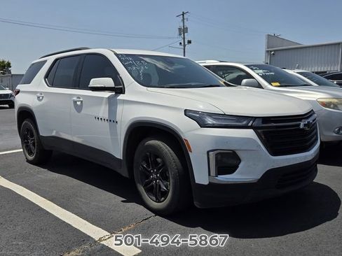 Used 2023 Chevrolet Traverse LS w/ Midnight/Sport Edition FWD image 5