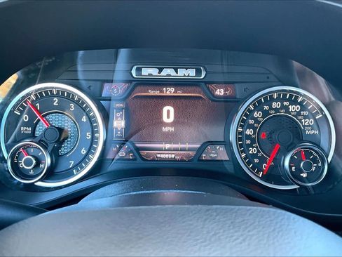 Used 2025 RAM 1500 Big Horn image 25