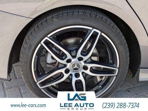 Used 2019 Mercedes-Benz CLA 250 image 9