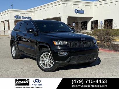 Used 2021 Jeep Grand Cherokee Laredo