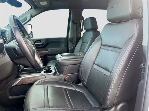 Used 2022 GMC Sierra 2500 Denali w/ Denali Ultimate Package image 22