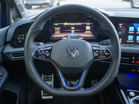 Used 2024 Volkswagen Golf R image 14