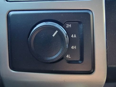 Used 2018 Ford F150 King Ranch image 18