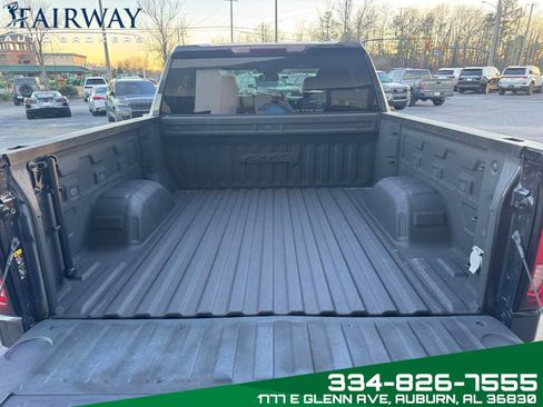 Used 2023 GMC Sierra 1500 AT4 image 26