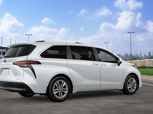 New 2026 Toyota Sienna Limited FWD image 10
