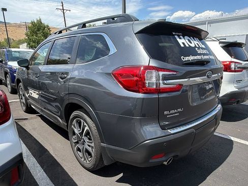 Used 2026 Subaru Ascent Limited AWD/4WD image 3