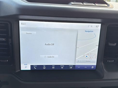 Used 2024 Ford Bronco Big Bend image 19