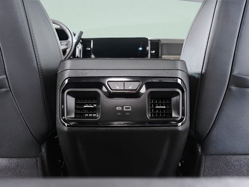 Used 2025 Chevrolet Silverado 2500 ZR2 w/ ZR2 Bison Edition AWD/4WD image 31