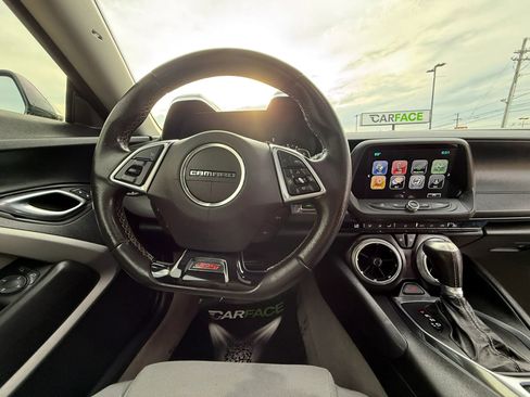 Used 2018 Chevrolet Camaro SS image 24