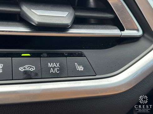 Used 2023 BMW X5 xDrive40i w/ Premium Package image 19