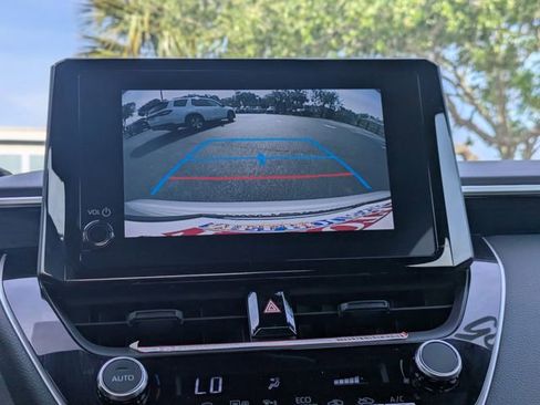 Used 2025 Toyota Corolla SE FWD image 19