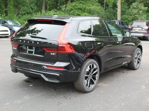New 2026 Volvo XC60 B5 Plus w/ Protection Package Premier image 3