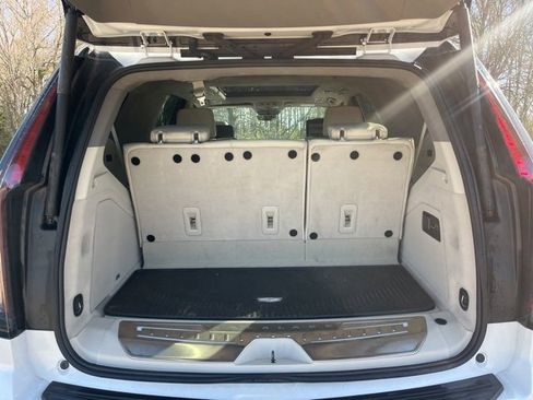 Certified 2023 Cadillac Escalade Sport Platinum image 6