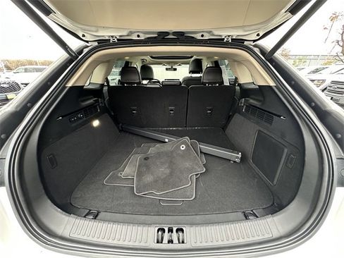 Certified 2022 Lincoln Nautilus Reserve image 42