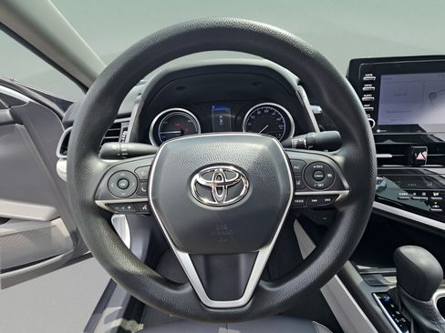 Certified 2023 Toyota Camry LE FWD image 21