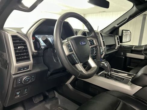 Used 2018 Ford F150 Lariat w/ Equipment Group 502A Luxury image 10