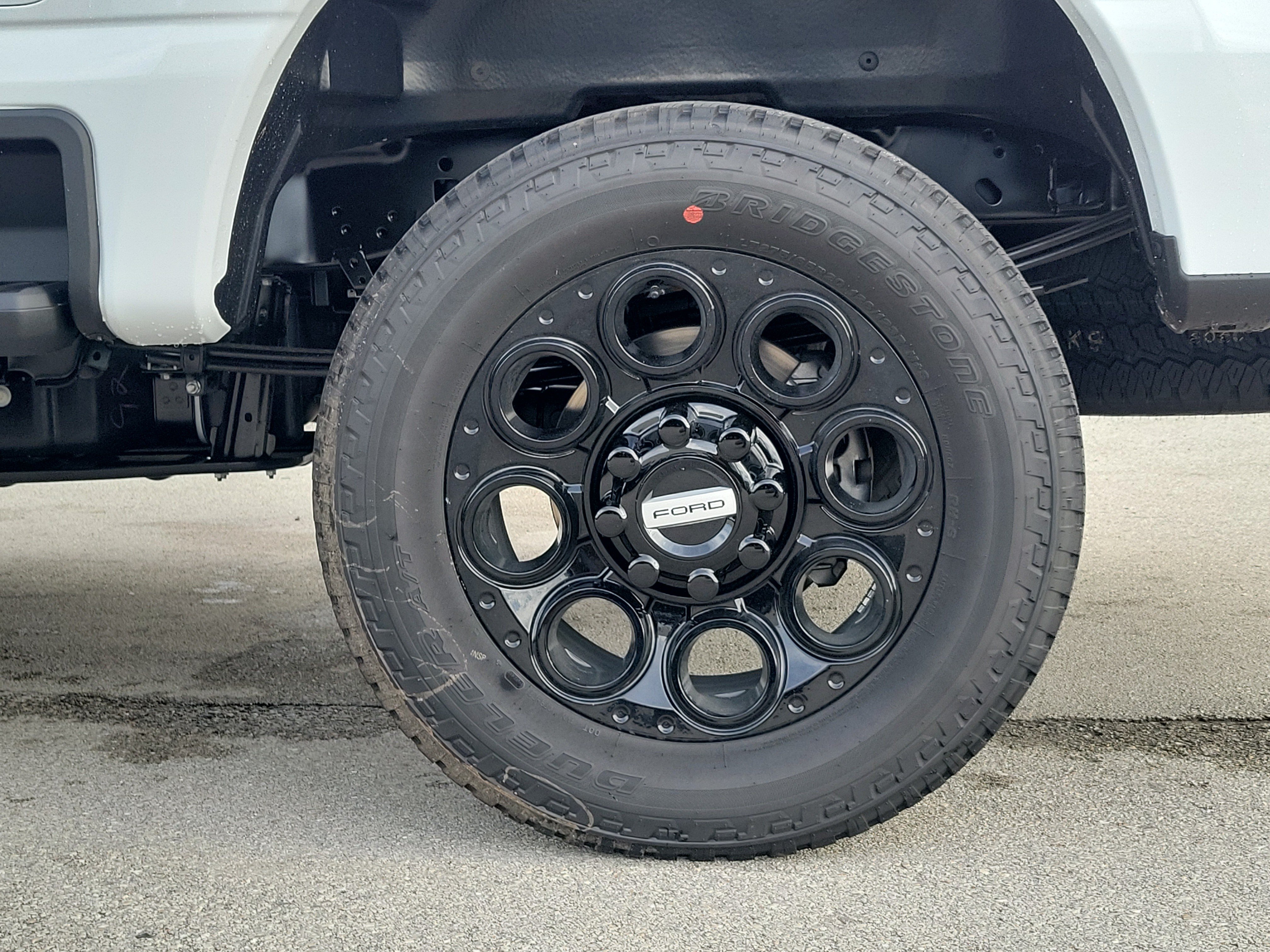 New 2027 Ford F250 XLT w/ XLT Premium Package AWD/4WD image 9
